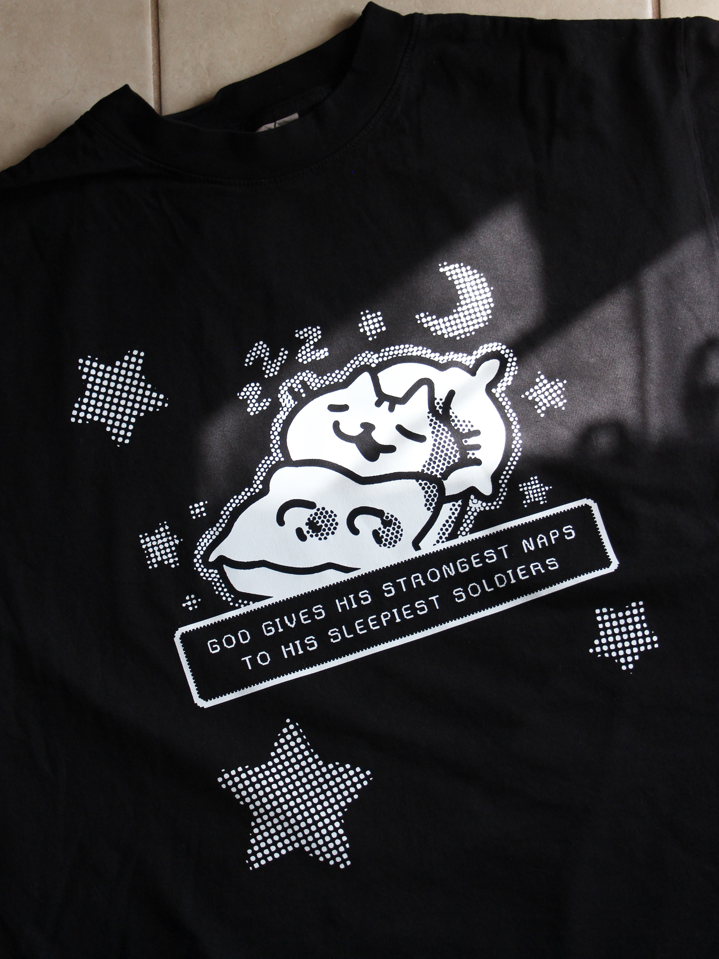 sleepy cat shirt (pre-order)